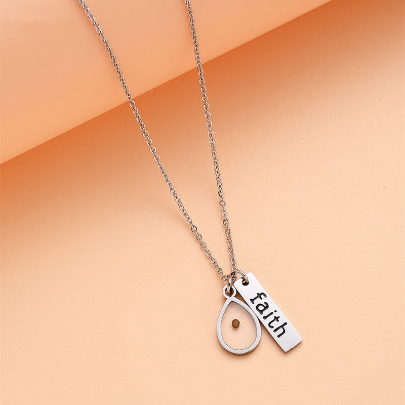 Collar de Fe Semilla de Mostaza con Corazón y Gota: Símbolo de una Fe Pequeña pero Poderosa