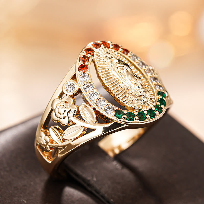 Anillo de la Virgen con Circonias y Diseño Floral: Recordatorio Elegante de Fe Inquebrantable