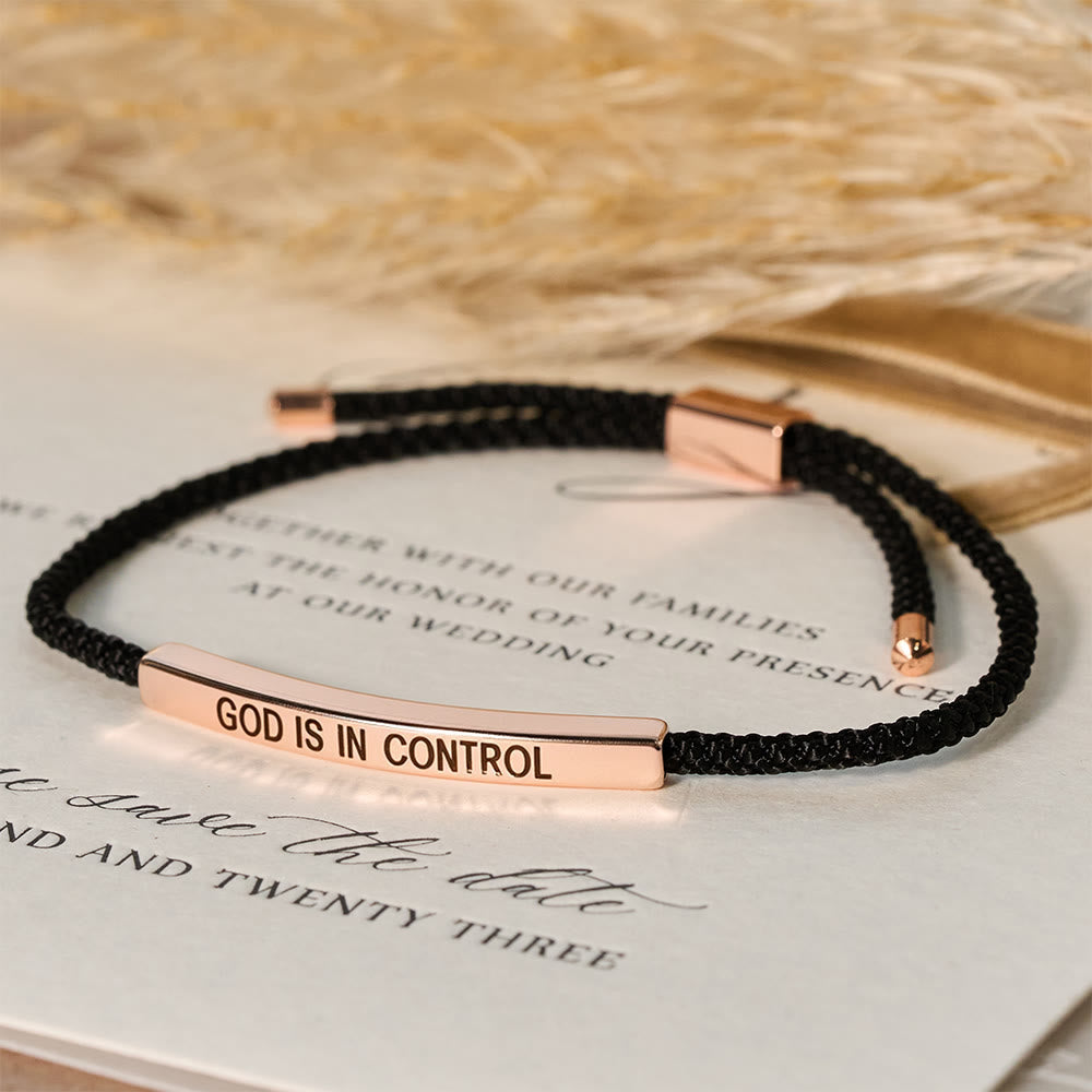 Pulsera de Fe "Dios Tiene el Control": Símbolo de Confianza y Bendición Nupcial