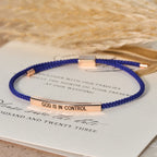 Pulsera de Fe "Dios Tiene el Control": Símbolo de Confianza y Bendición Nupcial