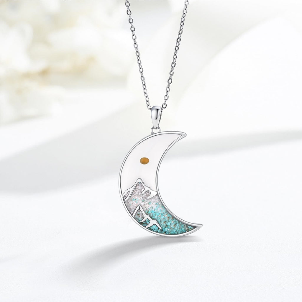 Collar de Semilla de Mostaza con Luna Creciente y Cruz: Incrustación de Turquesa y Tono Plata