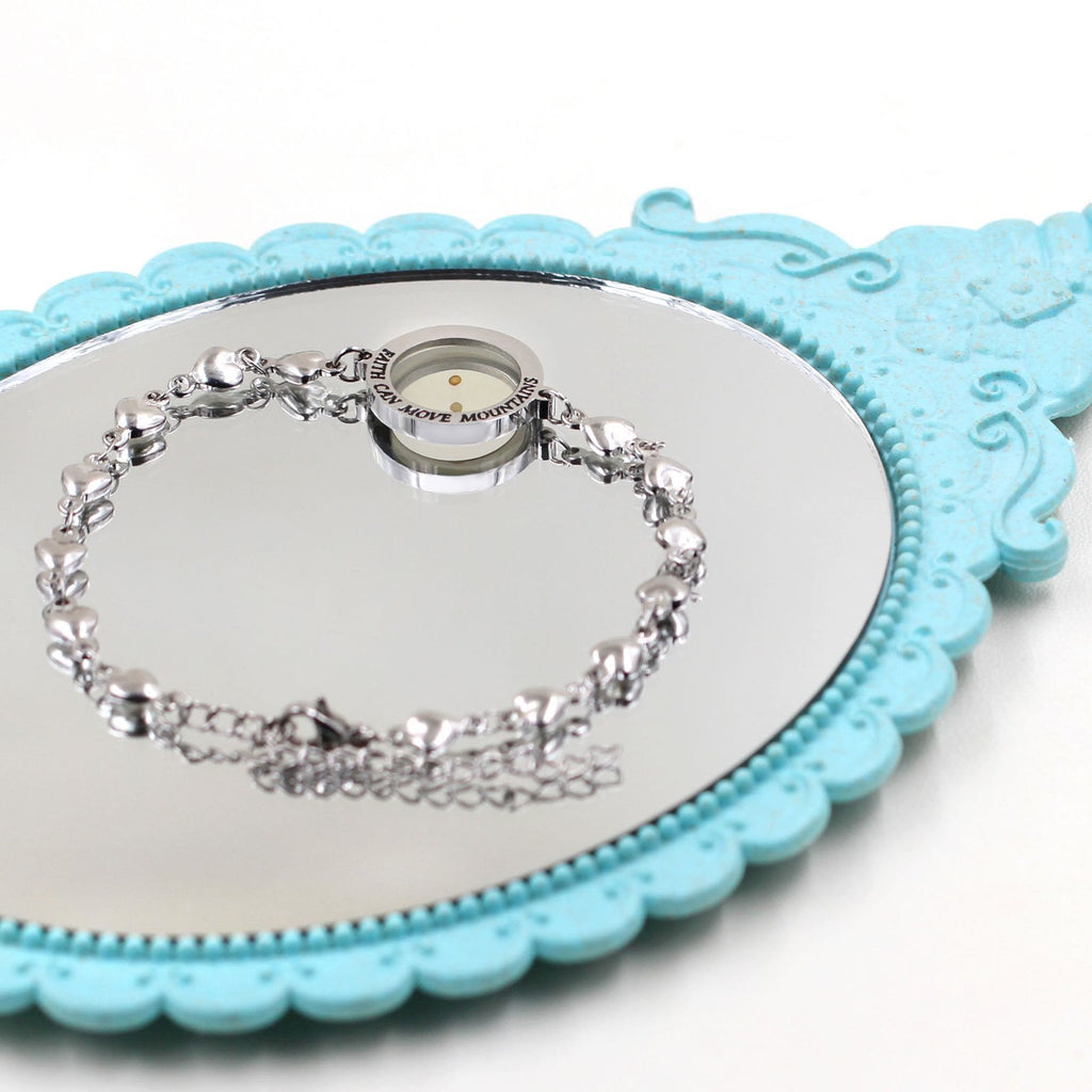 Pulsera Mateo 17:20 y Lucas 1:37 con Semilla de Mostaza: Corazones con Detalle de Circonia