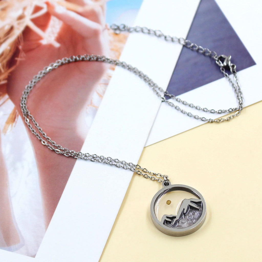 Collar Semilla de Mostaza y Montaña con Varias Gemas: Símbolo de la Fe que Mueve Montañas