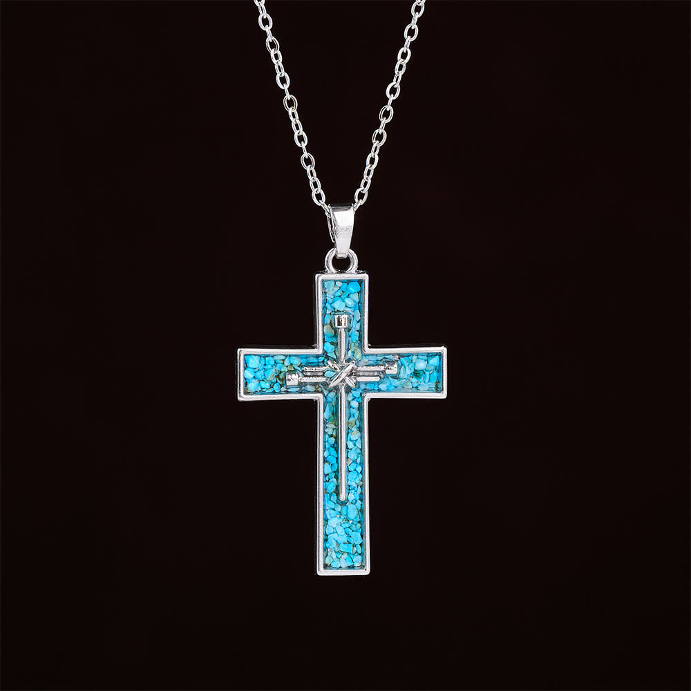 Collar de Cruz de Clavo con Incrustación de Turquesa: Símbolo del Amor Sacrificial de Cristo