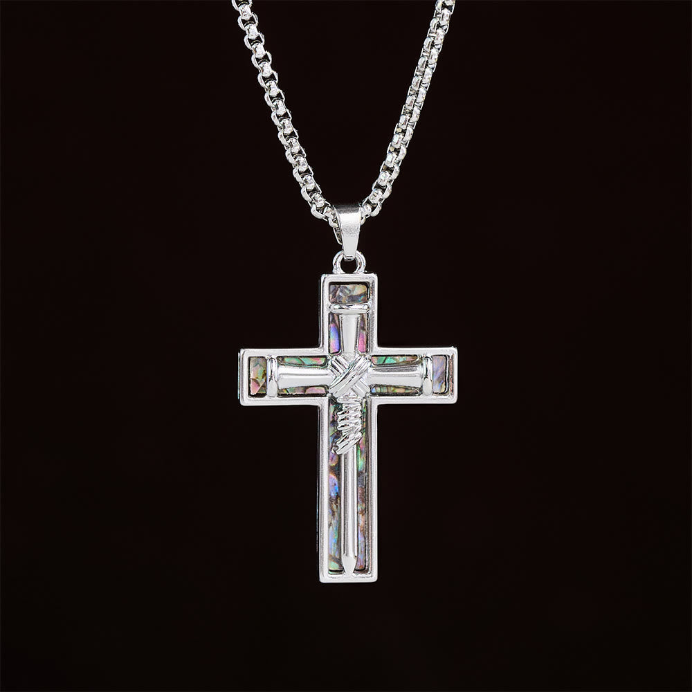 Collar de Cruz de Clavo con Incrustación de Concha Abulón: Símbolo del Amor Sacrificial de Cristo