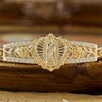 Colección de Pulseras de la Virgen en Filigrana Dorada: Gracia Maternal y Protección