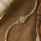 Colección de Pulseras de la Virgen en Filigrana Dorada: Gracia Maternal y Protección