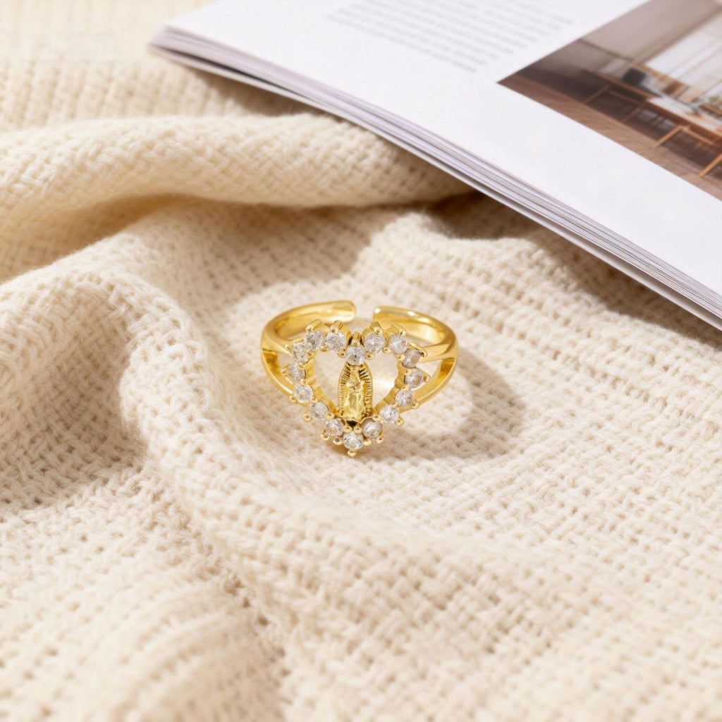 Anillo de la Virgen Estilo Corazón/Luna/Óvalo: Devoción Sagrada y Gracia Radiante