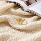 Anillo de la Virgen Estilo Corazón/Luna/Óvalo: Devoción Sagrada y Gracia Radiante