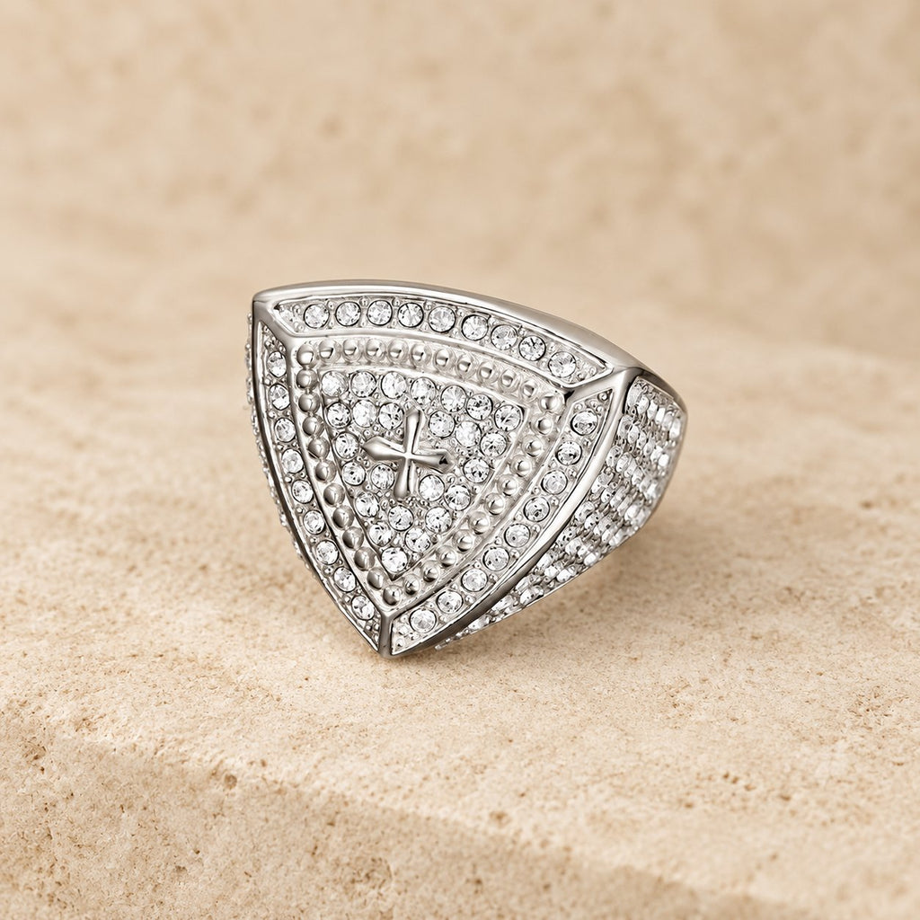 Bold Shield Cross Band Ring