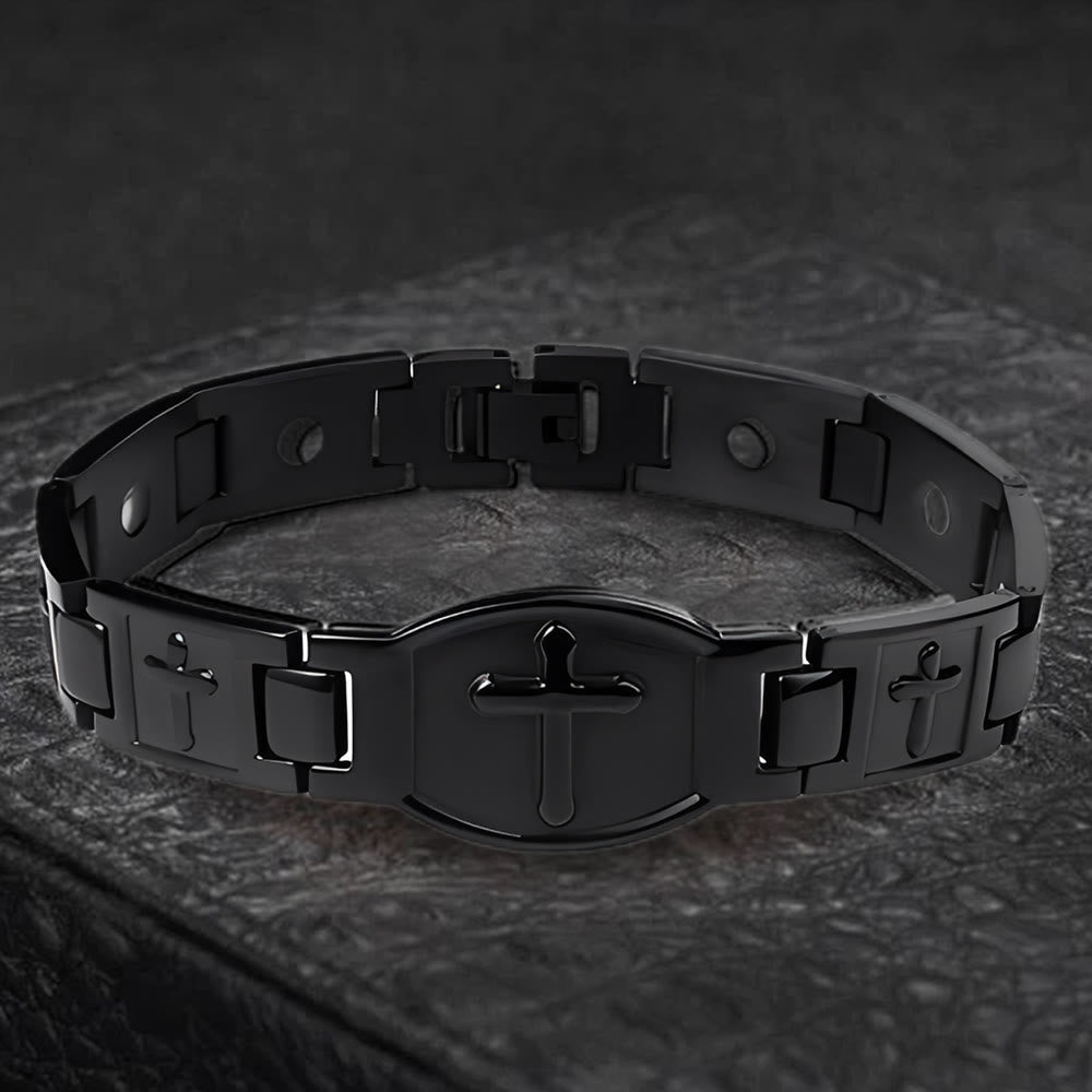 Pulsera de Cadena de Eslabones con Cruz Grabada: Símbolo de Fuerza Divina y Fe