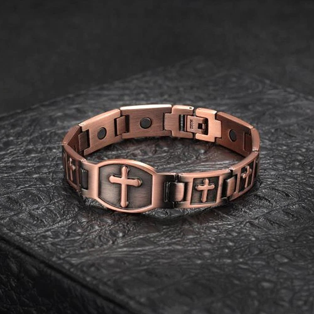 Pulsera de Cadena de Eslabones con Cruz Grabada: Símbolo de Fuerza Divina y Fe