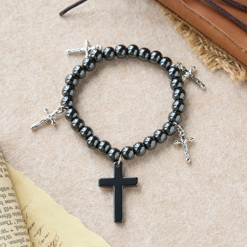 Pulsera de Cuentas de Hematita con Cruz y Mini Crucifijos: Protección Divina y Fe
