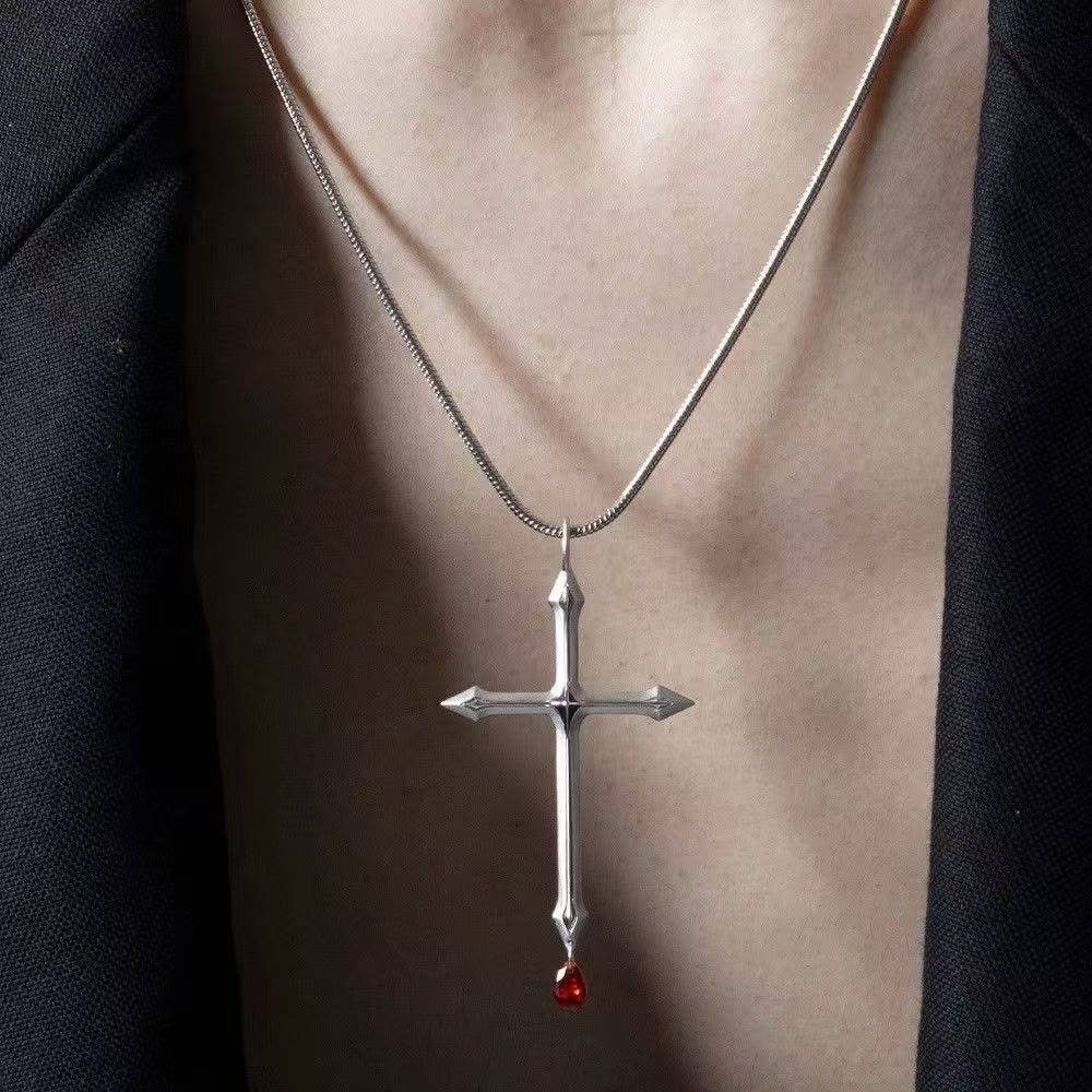 Collar de Cruz Espada con Gota de Circonia Roja: Recuerdo Sagrado para Creyentes