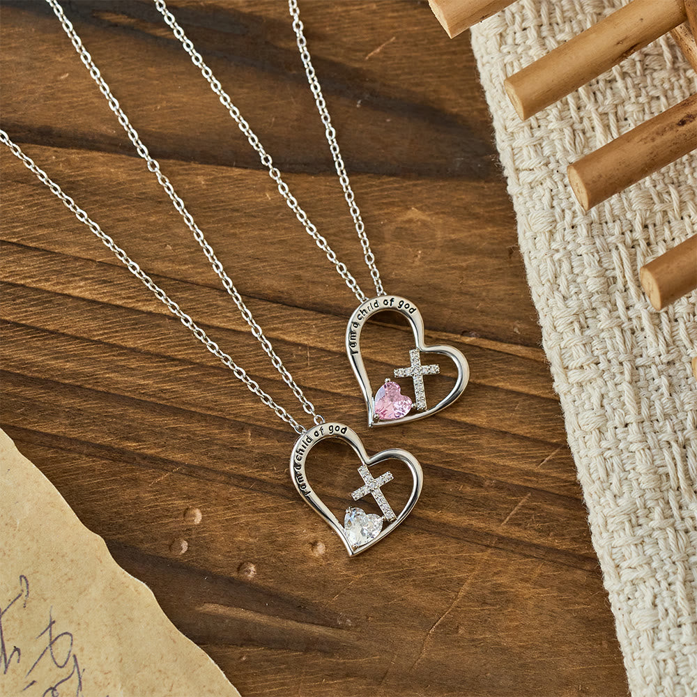 Collar de Corazón y Cruz "Soy Hija de Dios" con Circonias: Señal de Identidad Celestial