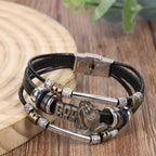 Pulsera de Cuero "Dios me Bendiga" con Manos Orando y Detalles de Metal