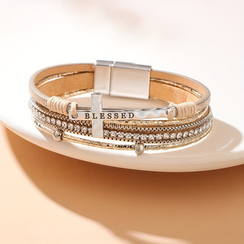 Pulsera de Cuero Multicapa "BENDECIDO" con Cruz y Circonia: Gracia Divina y Gozo Espiritual