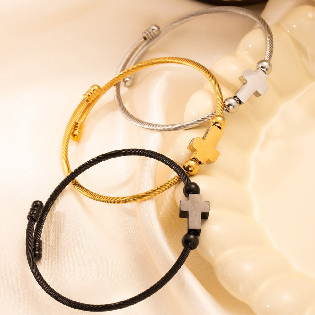 Pulsera de Devoción Diaria con Medalla Milagrosa y Dije Cruz de San Benito