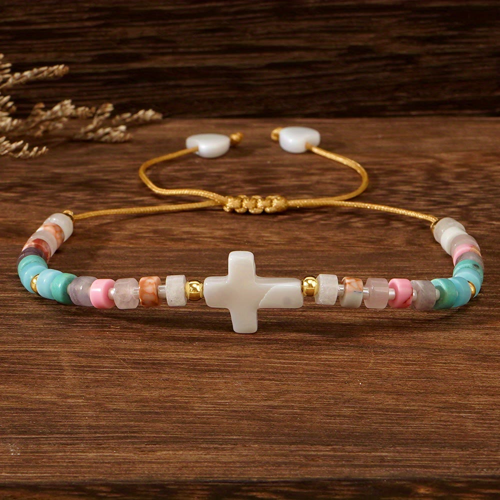 Pulsera de Amistad de Cuentas de Piedra Natural con Cruz Calada: Ícono de Devoción Espiritual