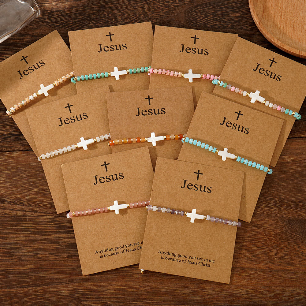 Pulsera de Amistad de Cuentas de Piedra Natural con Cruz Calada: Ícono de Devoción Espiritual