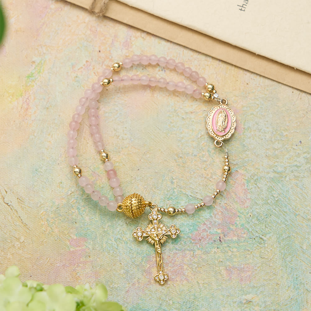 Pulsera Rosario Magnética de Ágata Fresa: Emblema de Gracia y Pureza Divinas