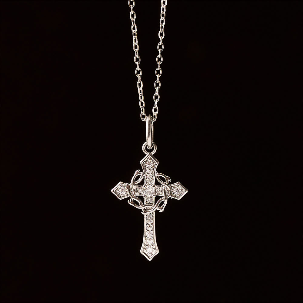 Collar Brillante de Cruz Geométrica: Símbolo de Esperanza Eterna y Protección Divina