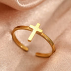 Anillo Abierto de Cruz Minimalista: Símbolo de Fe Devota y Gracia Espiritual