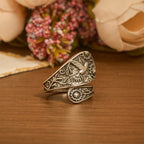 Anillo Envolvente Ajustable Colibrí del Espíritu Santo: Emblema de Gracia Divina y Gozo