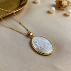 Collar de Santos con Perla Blanca Natural: Sagrado Corazón, Jesús, la Virgen y San Miguel