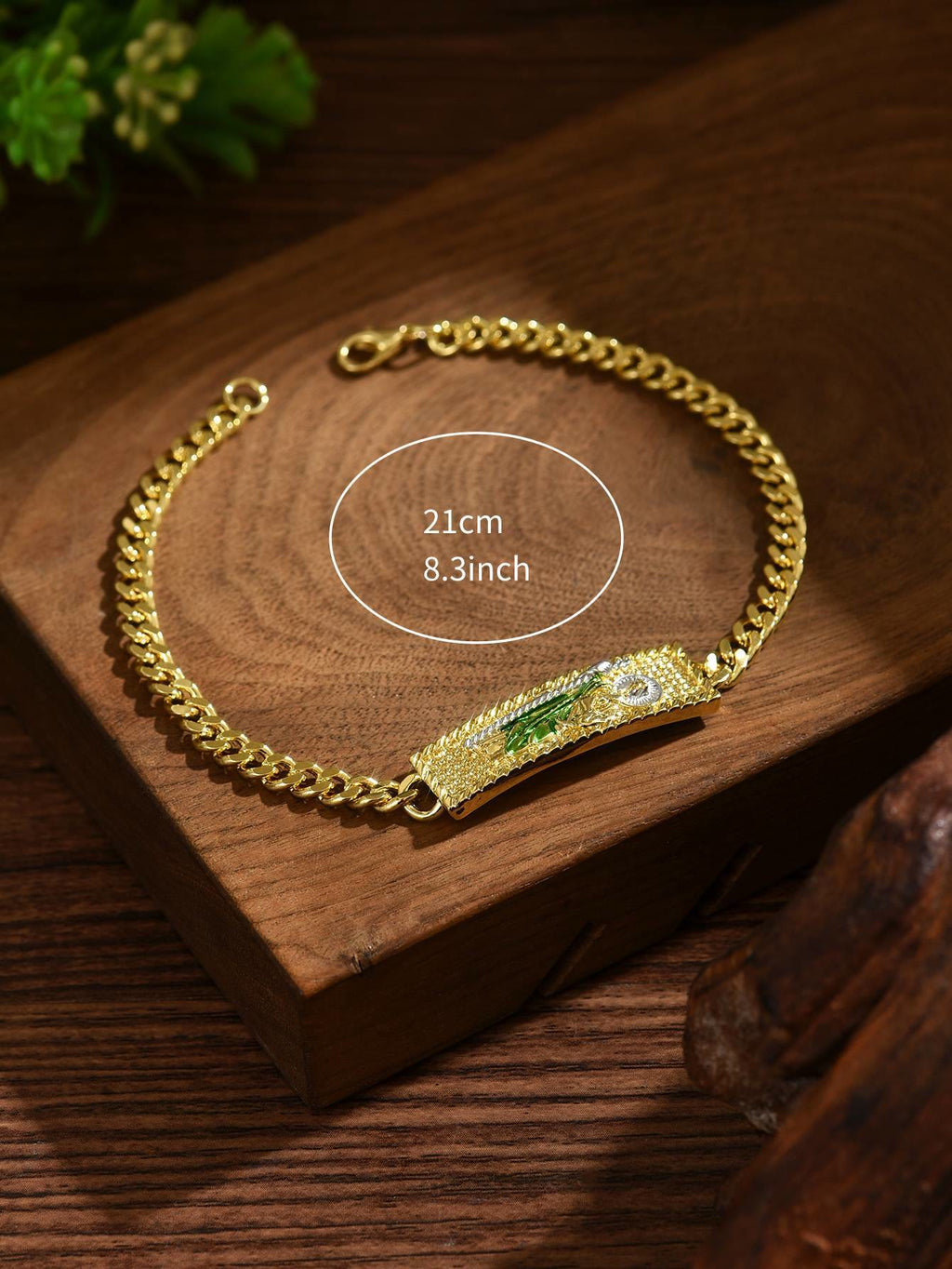 Colección de Pulseras de San Judas Bañadas en Cobre: Emblema de Esperanza y Gracia Milagrosa