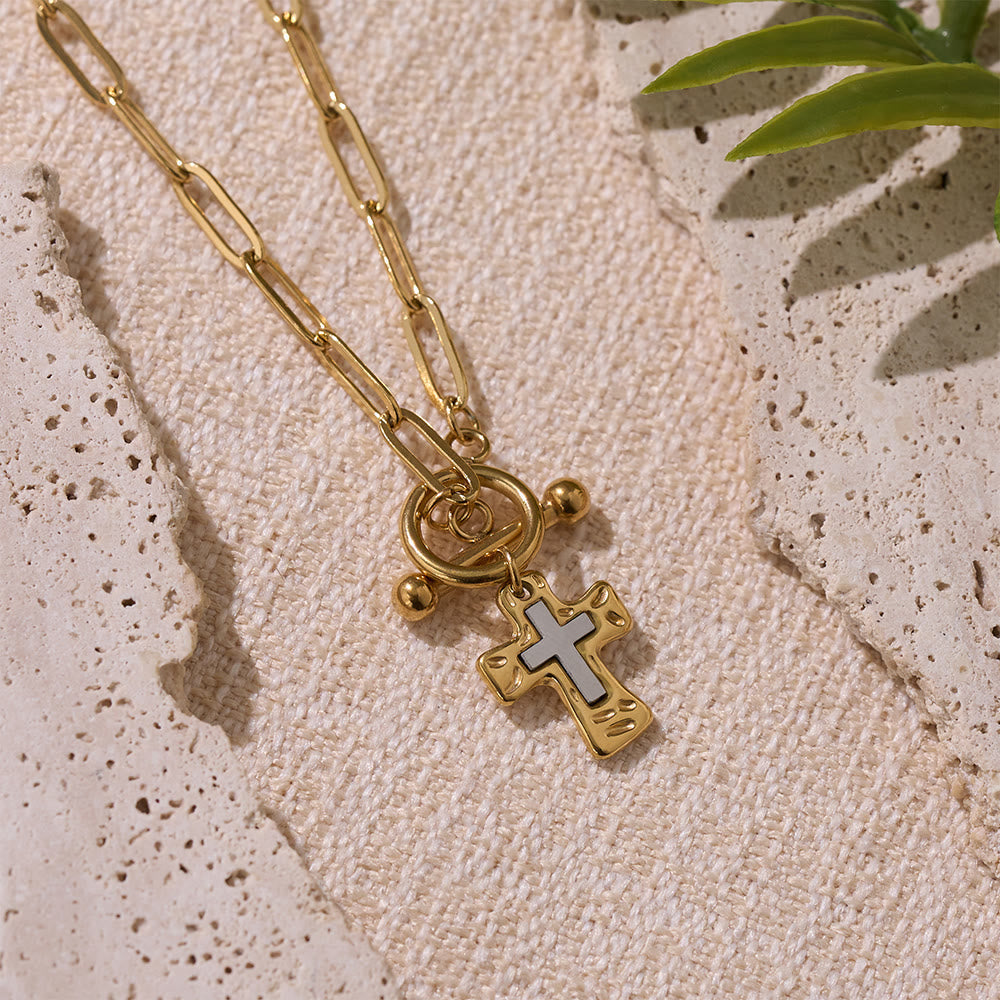 Cadena de Cruz Texturizada en Dos Tonos con Broche OT: Señal de Conexión Divina