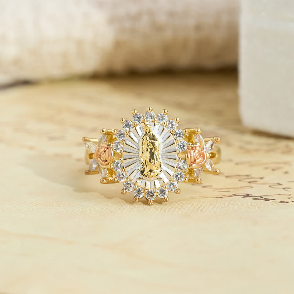 Anillo de Circonia de la Virgen Radiante con Rosas: Lleva la Luz del Amor Maternal