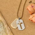 Collar con Dije Placa Militar de Cruz Padre Nuestro: Emblema de Gracia Divina y Fe