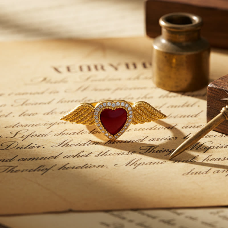 Colección de Anillos Multidiseño del Sagrado Corazón: Emblema del Amor Divino