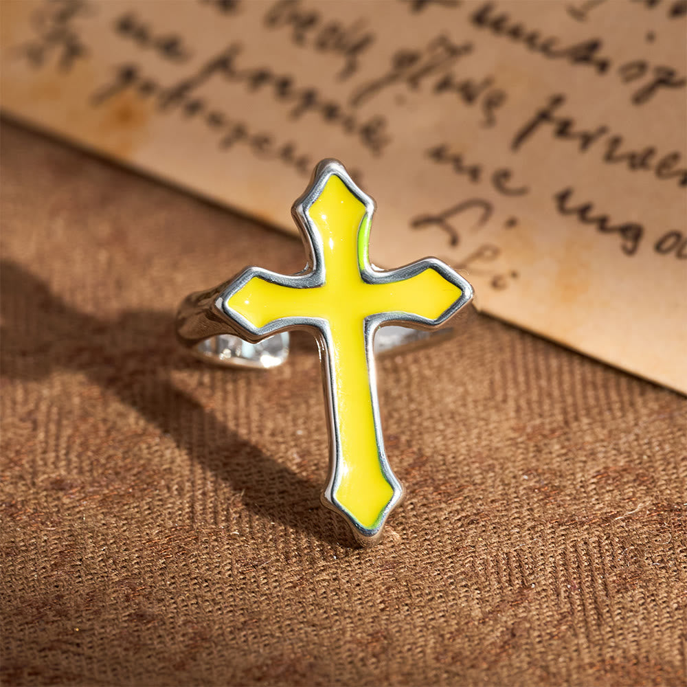 Anillo Abierto de Cruz de Esmalte en Cuatro Colores: Emblema de la Luz de la Fe