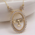 Collar con Dije Ovalado de Paloma con Circonita: Emblema de Paz Divina y Espíritu Santo