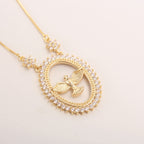 Collar con Dije Ovalado de Paloma con Circonita: Emblema de Paz Divina y Espíritu Santo