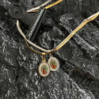 Collar Colorido de Cadena Serpiente con la Virgen de Guadalupe