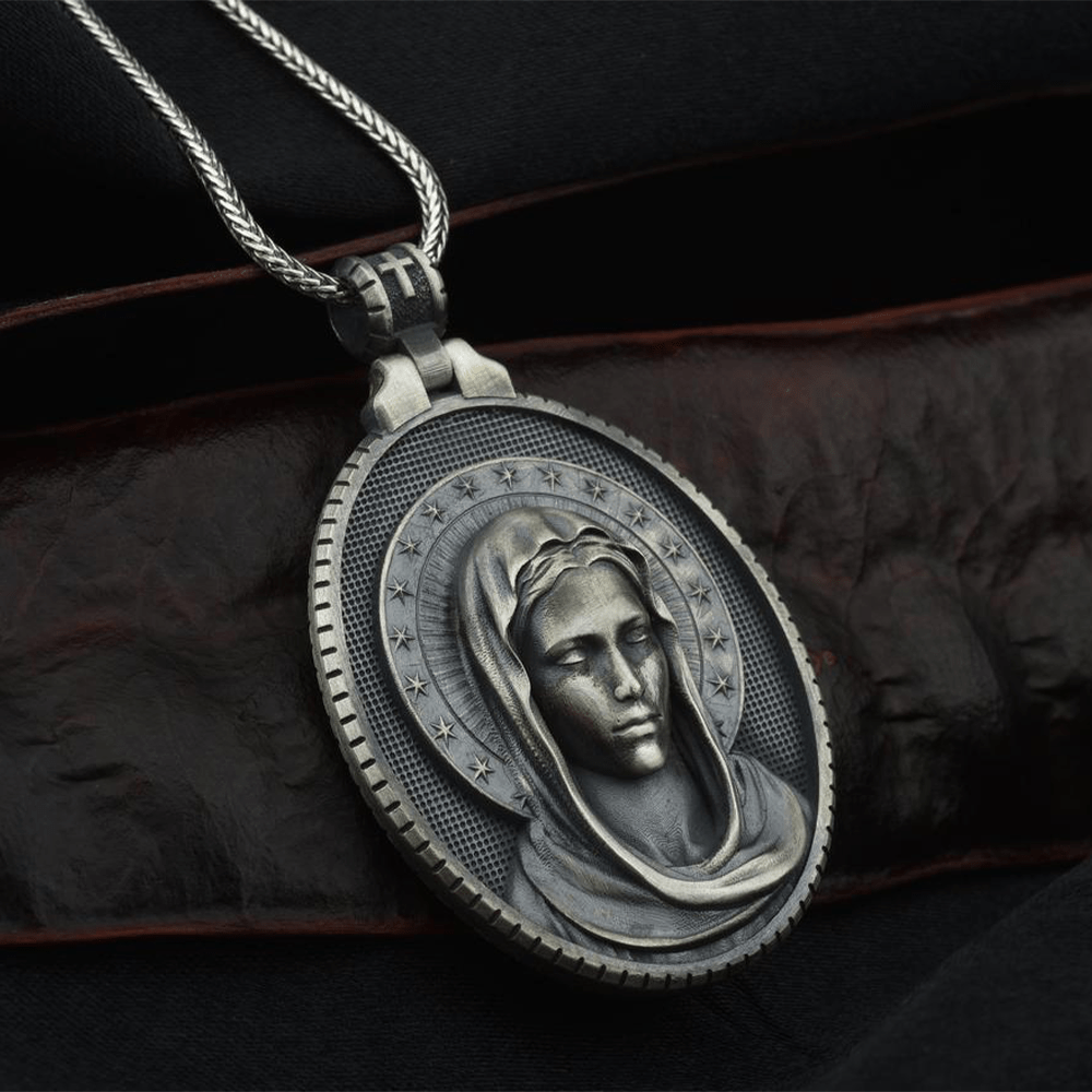 Collar de Acero Inoxidable de la Asunción de la Virgen María