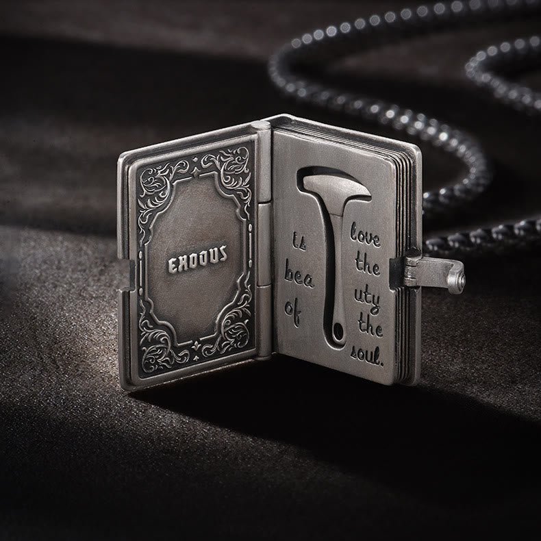 Collar de Biblia con Martillo de Roca Desmontable