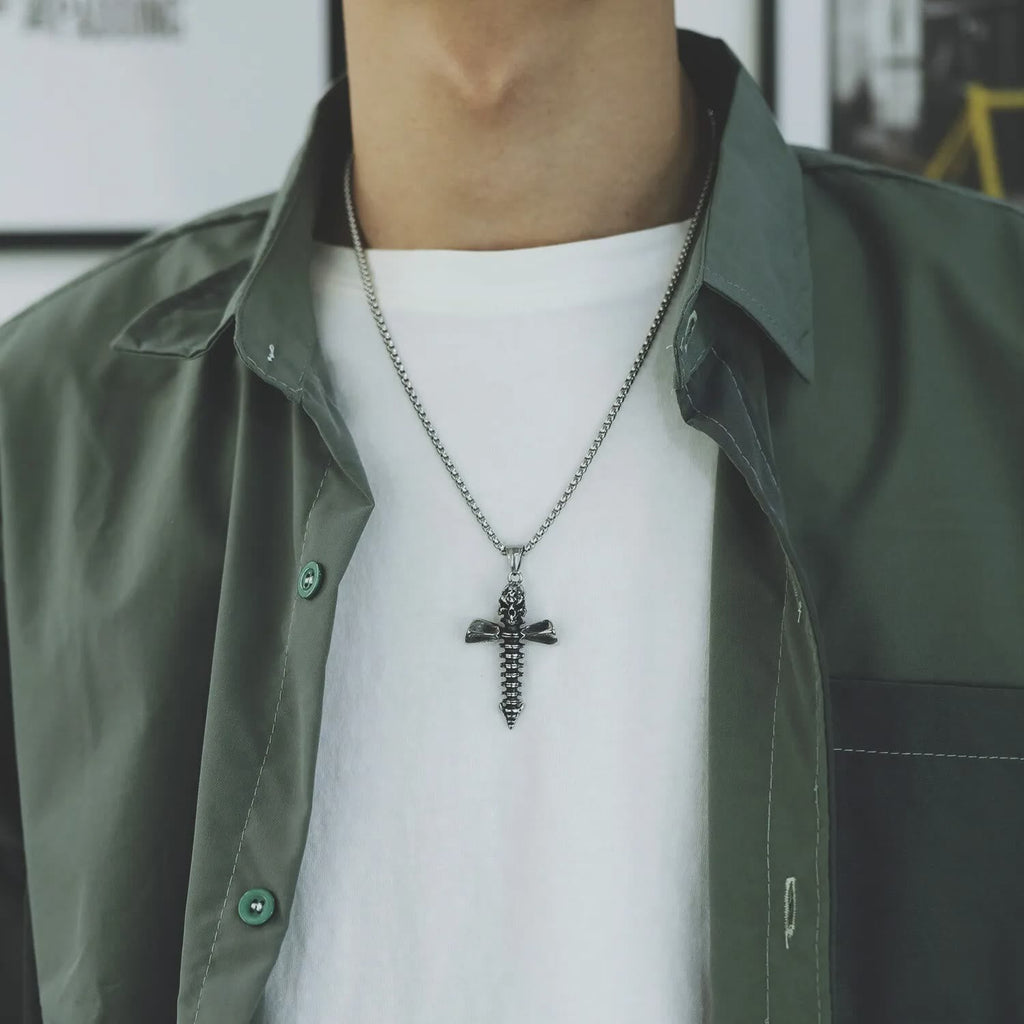 Collar con Dije de Calavera y Huesos Cruzados Estilo Punk