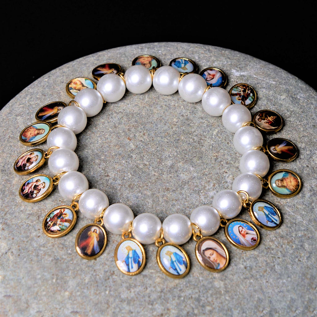 Pulsera de Perlas con Medallas de Jesús y María y Cruz Estilo Retro
