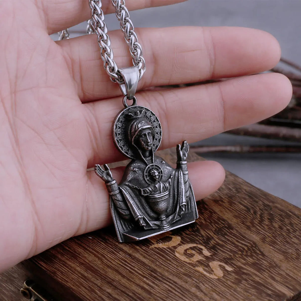 Collar Católico de Acero Inoxidable con Medallón de Protección de la Virgen María