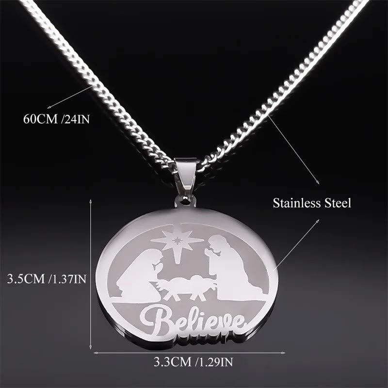 Collar de Plata de Navidad "Cree" con Natividad