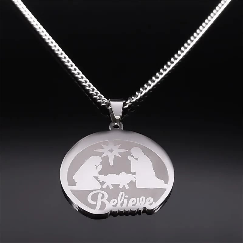Collar de Plata de Navidad "Cree" con Natividad