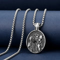 Collar con Dije de Jesús el Buen Pastor