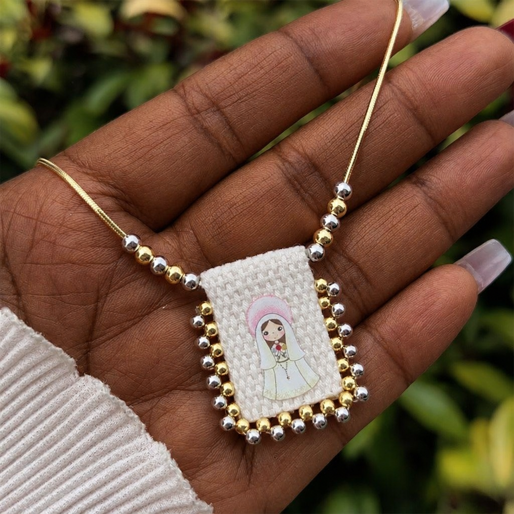 Collares con Figuras Divinas Estilo Caricatura: Símbolo Querido de Fe