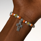Pulseras de Cuentas de Cristal y Cerámica de Colores con Cruz y Dijes de Santos