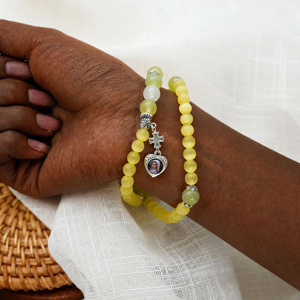 Minimalist Adjustable Bracelet with Multicolored Cat's Eye Stones